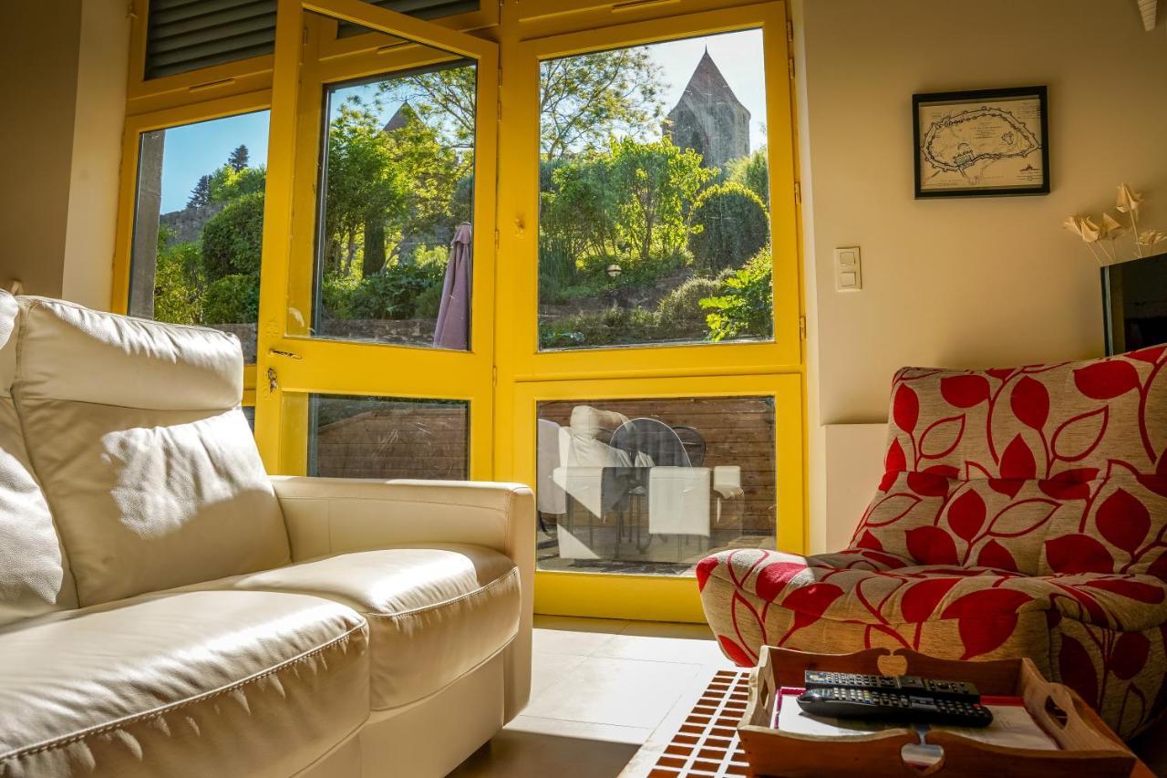 Sous Les Courtines Holiday home